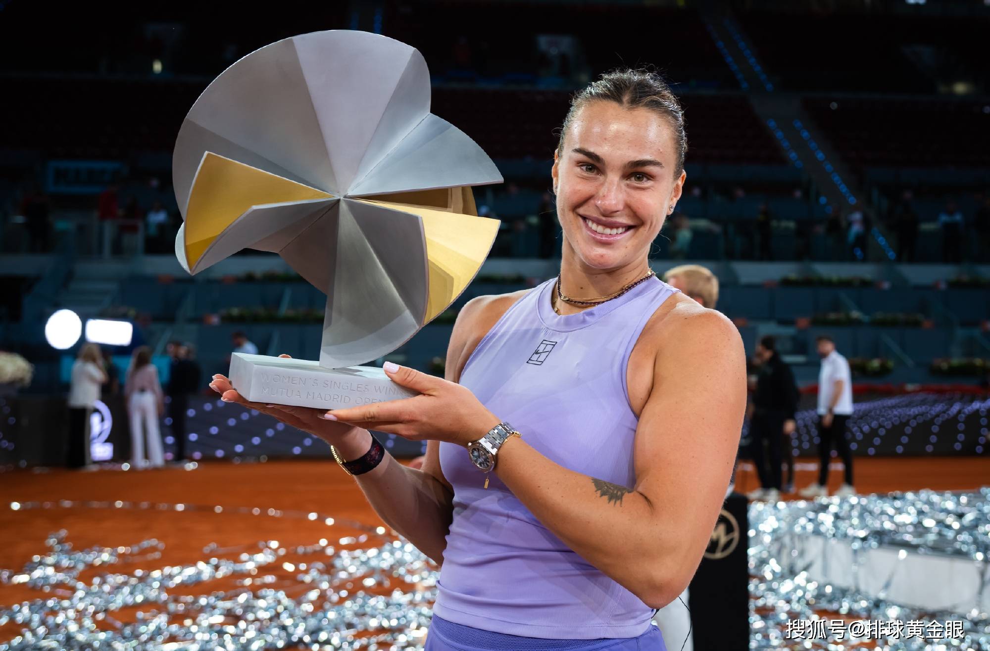 乐鱼体育官网-重返赛场引发热议！，科维托娃在C9比赛中败北赛场气氛高涨的简单介绍-乐鱼体育官网